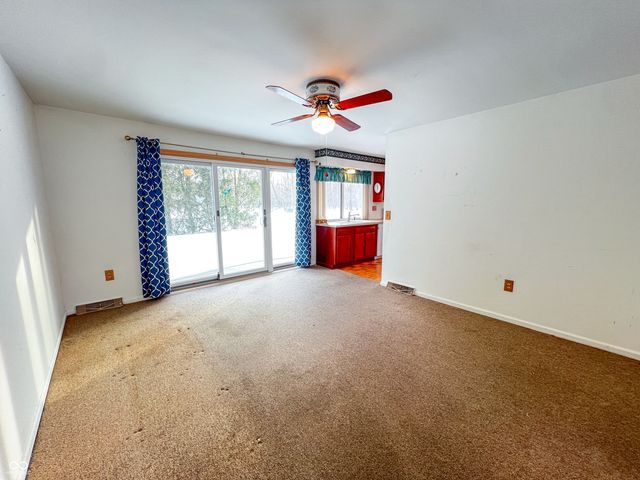 585 Cedar Lane, Batesville, IN 47006