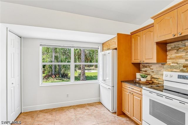 3360 2nd AVE NE, Naples, FL 34120