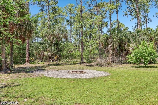 3360 2nd AVE NE, Naples, FL 34120
