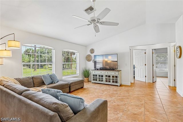 3360 2nd AVE NE, Naples, FL 34120