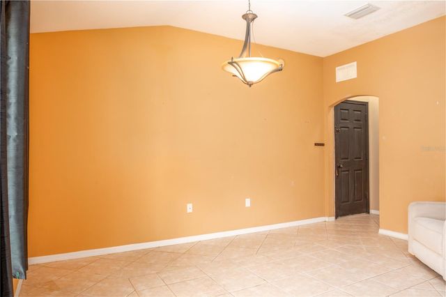 9139 SOUTHERN CHARM CIRCLE, Brooksville, FL 34613