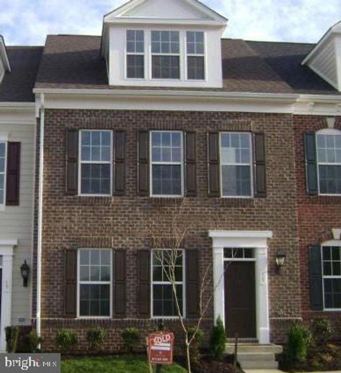 17 DERBY DR, La Plata, MD 20646