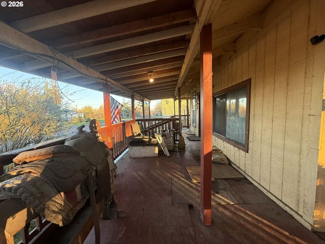 9045 DE JONG Rd, Amity, OR 97101
