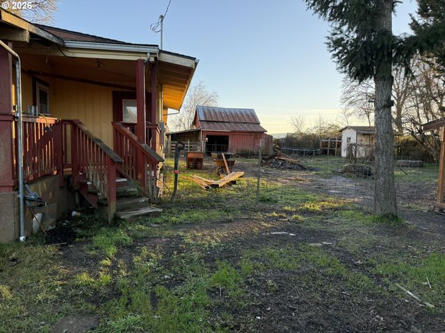 9045 DE JONG Rd, Amity, OR 97101