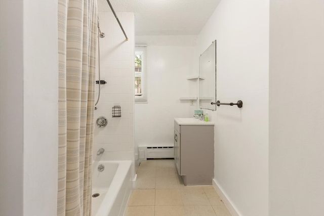 6 Minot St, Stoneham, MA 02180