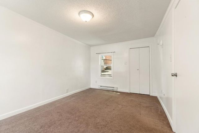 6 Minot St, Stoneham, MA 02180