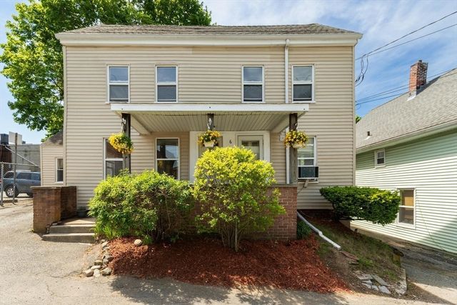 6 Minot St, Stoneham, MA 02180