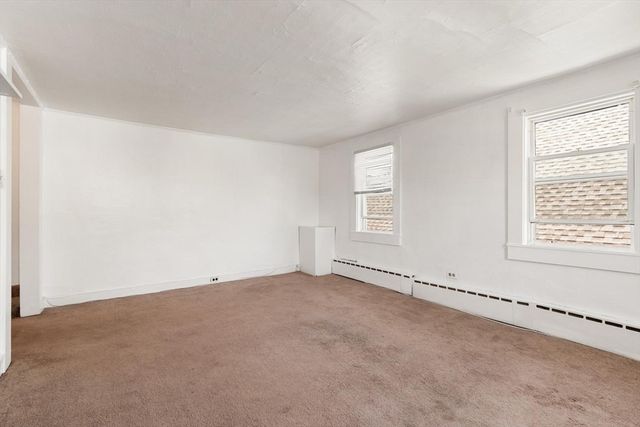6 Minot St, Stoneham, MA 02180