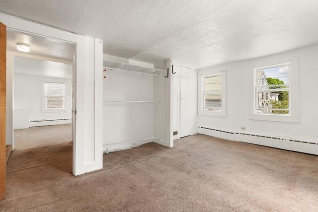 6 Minot St, Stoneham, MA 02180