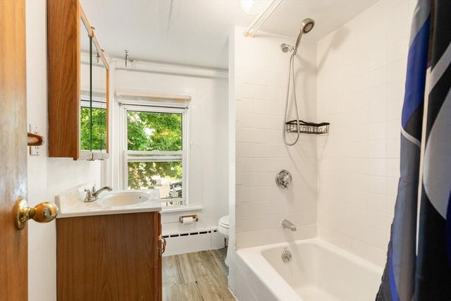 6 Minot St, Stoneham, MA 02180