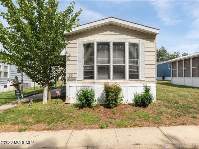 66 Shorehaven, Hazlet, NJ 07730
