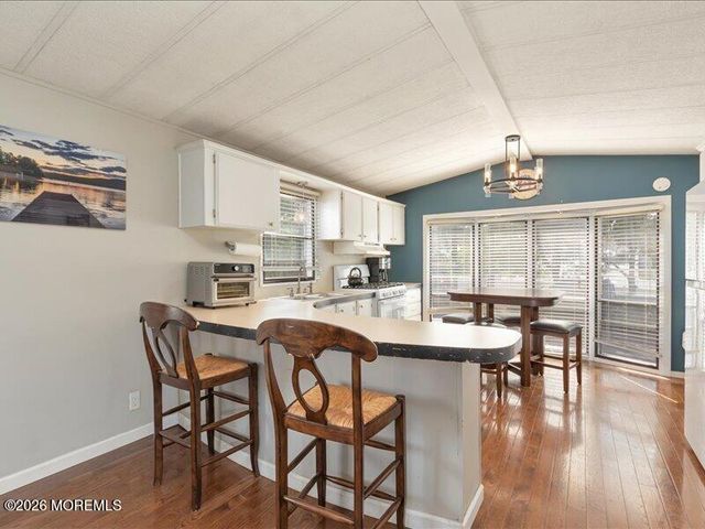 66 Shorehaven, Hazlet, NJ 07730