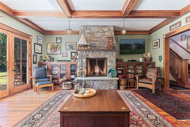 65 Blueberry Lane, Jamestown, RI 02835