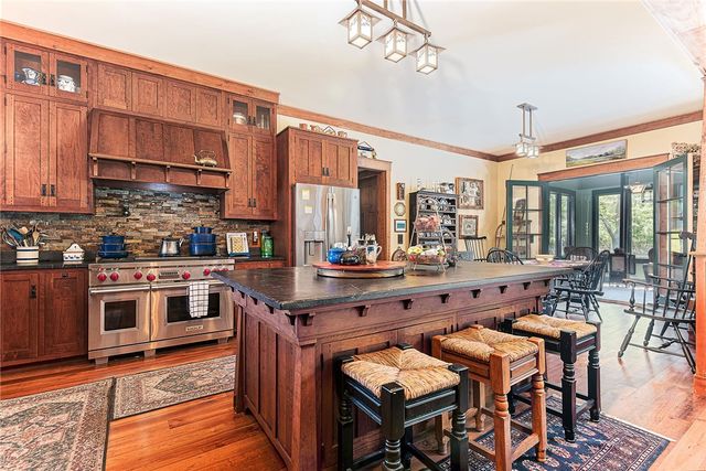 65 Blueberry Lane, Jamestown, RI 02835