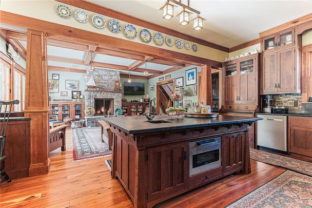 65 Blueberry Lane, Jamestown, RI 02835