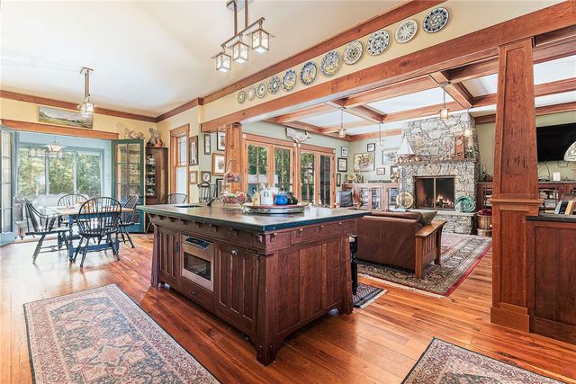 65 Blueberry Lane, Jamestown, RI 02835