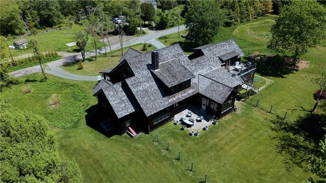 65 Blueberry Lane, Jamestown, RI 02835