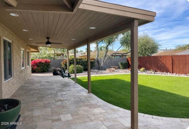 16 W WOOD Drive, Phoenix, AZ 85029