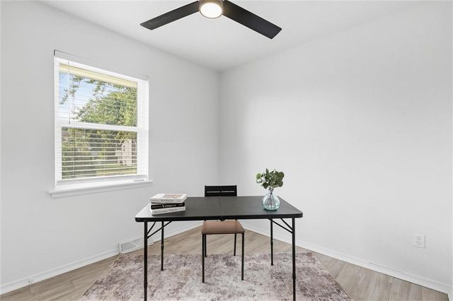 600 SW 35th Terrace, Lee's Summit, MO 64082