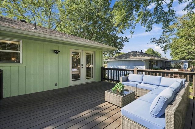 600 SW 35th Terrace, Lee's Summit, MO 64082