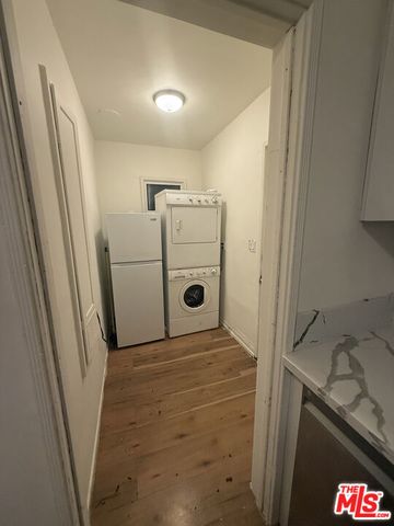 1437 17th Street A, Santa Monica, CA 90404