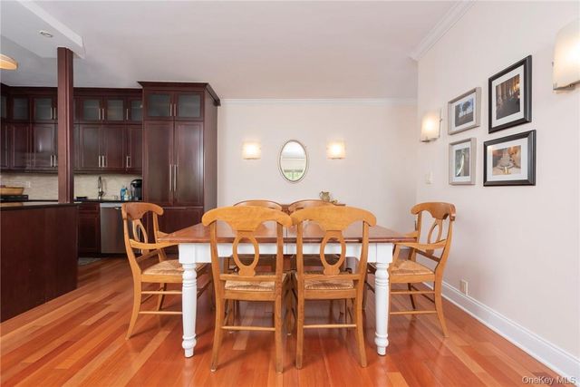35 N Chatsworth Avenue 3Z, Larchmont, NY 10538