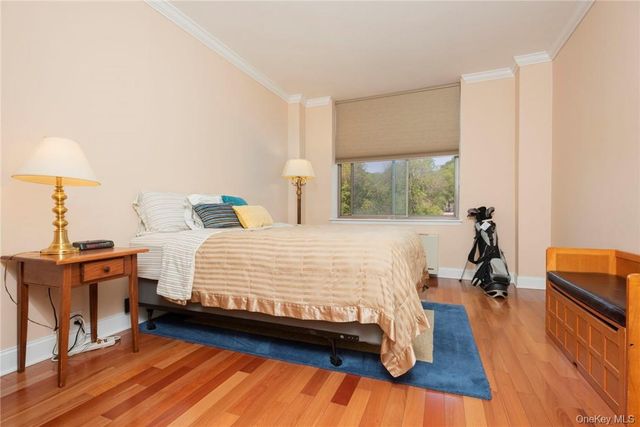 35 N Chatsworth Avenue 3Z, Larchmont, NY 10538