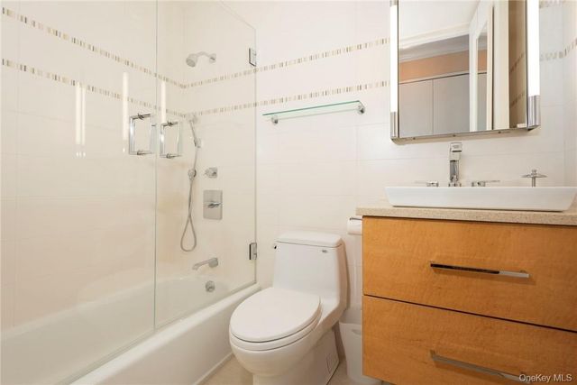 35 N Chatsworth Avenue 3Z, Larchmont, NY 10538