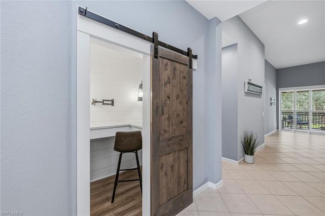 3995 Deer Crossing CT 201, Naples, FL 34114