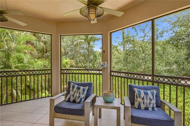 3995 Deer Crossing CT 201, Naples, FL 34114