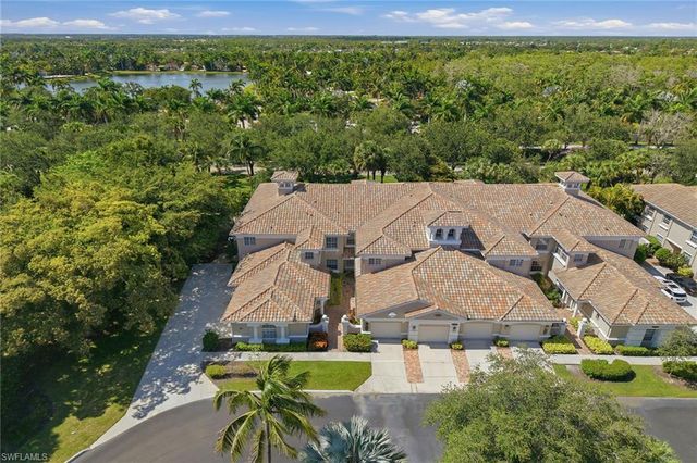 3995 Deer Crossing CT 201, Naples, FL 34114