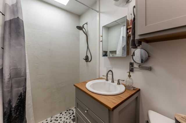 245 Blackjack Oak Drive, Trinity, TX 75862