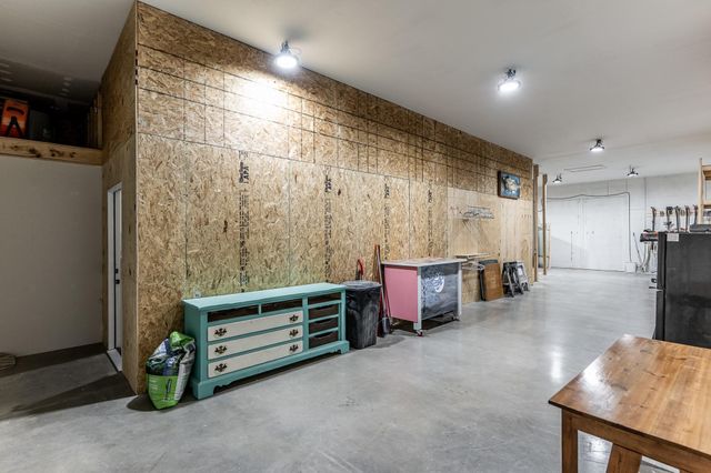 245 Blackjack Oak Drive, Trinity, TX 75862