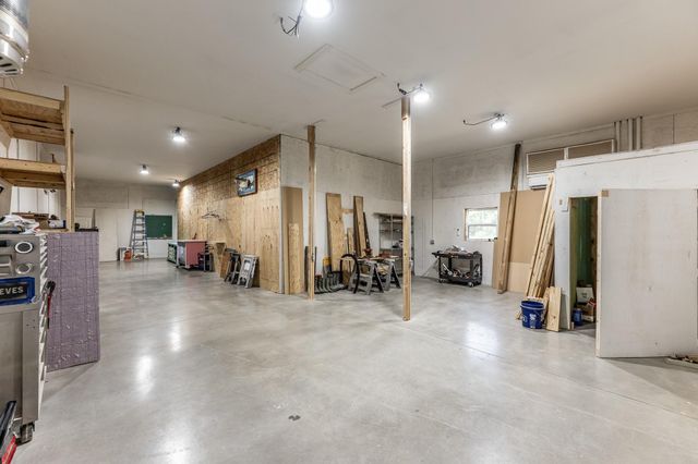 245 Blackjack Oak Drive, Trinity, TX 75862