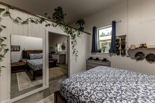 245 Blackjack Oak Drive, Trinity, TX 75862