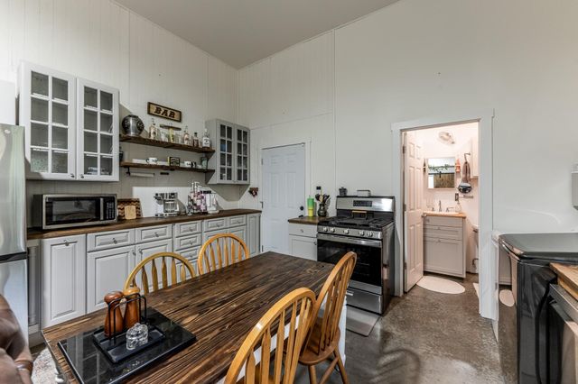 245 Blackjack Oak Drive, Trinity, TX 75862