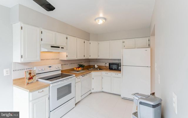 10404 NOLAN DR, Rockville, MD 20850