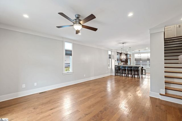 1027 Main Street Unit 303, Greenville, SC 29601