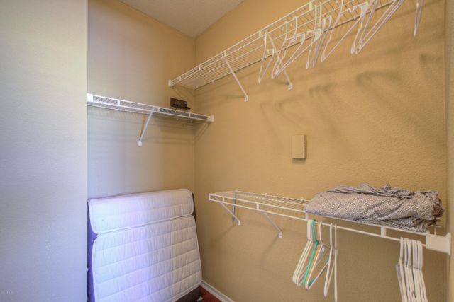 7009 E ACOMA Drive 2005, Scottsdale, AZ 85254