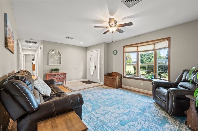 1509 Troy Urbana Road, Troy, OH 45373