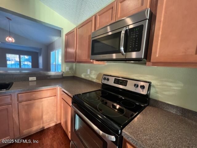 395 CANDLEBARK Drive, Jacksonville, FL 32225