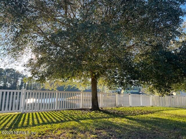 395 CANDLEBARK Drive, Jacksonville, FL 32225