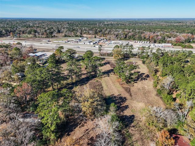 15633 1st Street, Splendora, TX 77372