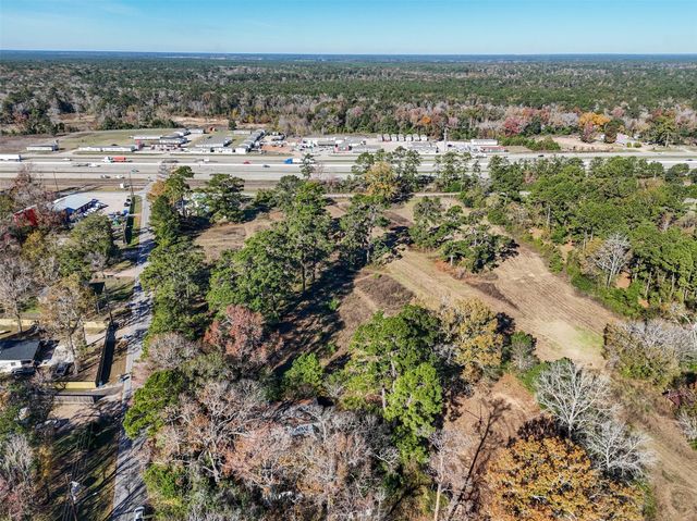 15633 1st Street, Splendora, TX 77372