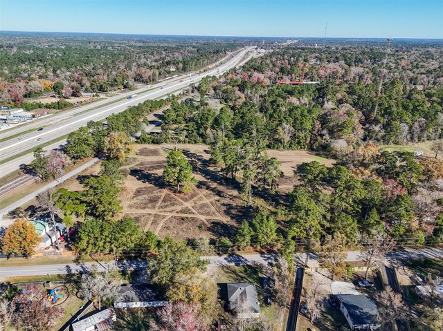 15633 1st Street, Splendora, TX 77372