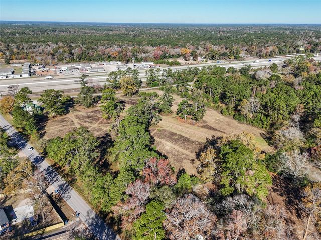 15633 1st Street, Splendora, TX 77372