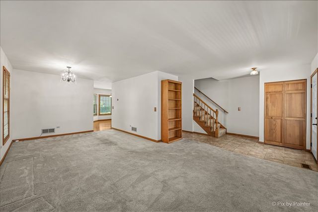 221 Foxmoor Road, Fox River Grove, IL 60021
