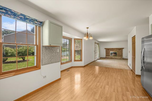 221 Foxmoor Road, Fox River Grove, IL 60021