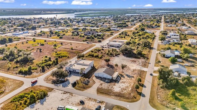 27039 RUSHMORE AVENUE, Punta Gorda, FL 33983