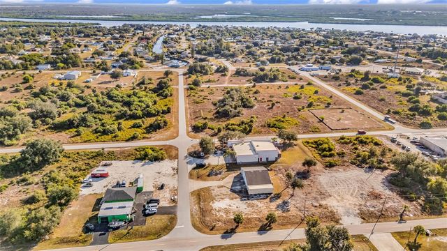 27039 RUSHMORE AVENUE, Punta Gorda, FL 33983